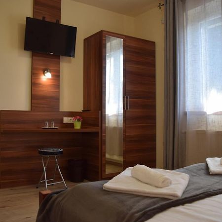 La Mia Casa Vendeghaz Hotel คาโปชวาร์ ภายนอก รูปภาพ