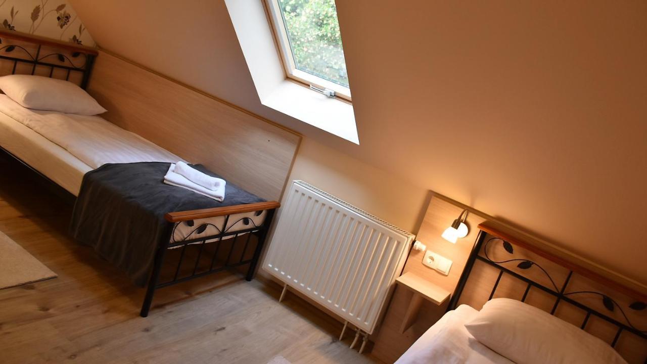 La Mia Casa Vendeghaz Hotel คาโปชวาร์ ภายนอก รูปภาพ