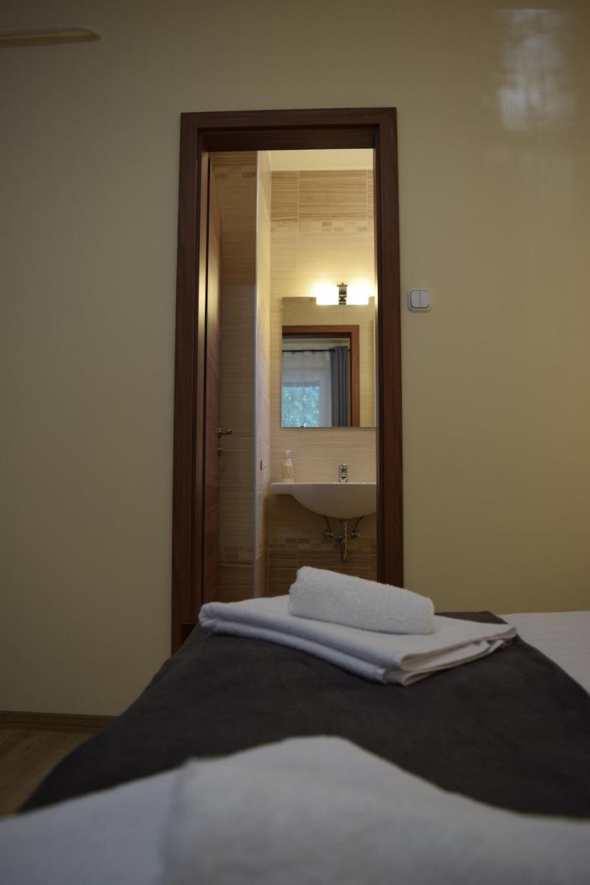 La Mia Casa Vendeghaz Hotel คาโปชวาร์ ภายนอก รูปภาพ